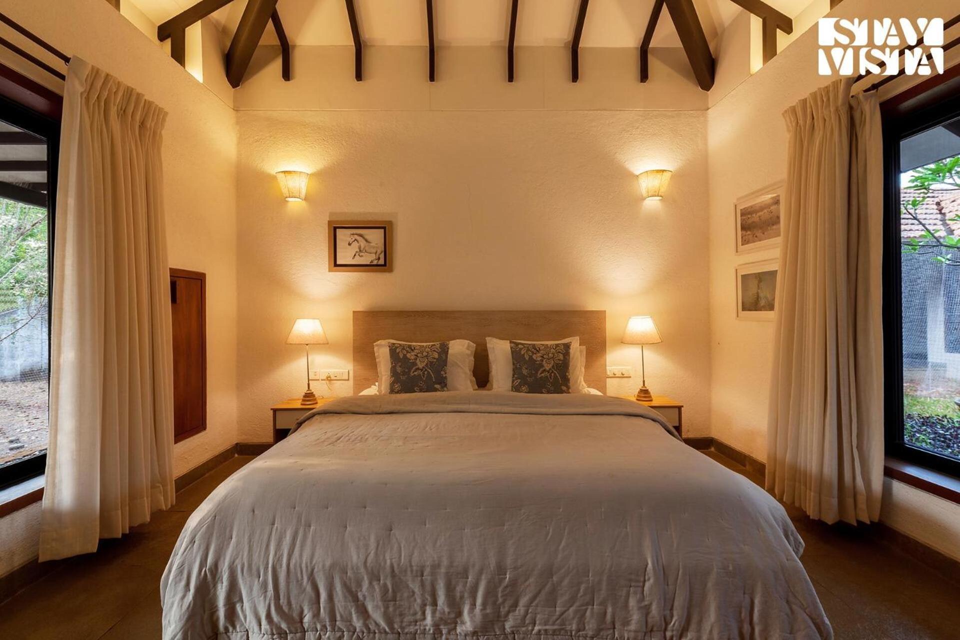 Wander Beyond By Stayvista - Featuring A Bali-Themed Abode And A Refreshing Swimming Pool Alībāg Exteriör bild