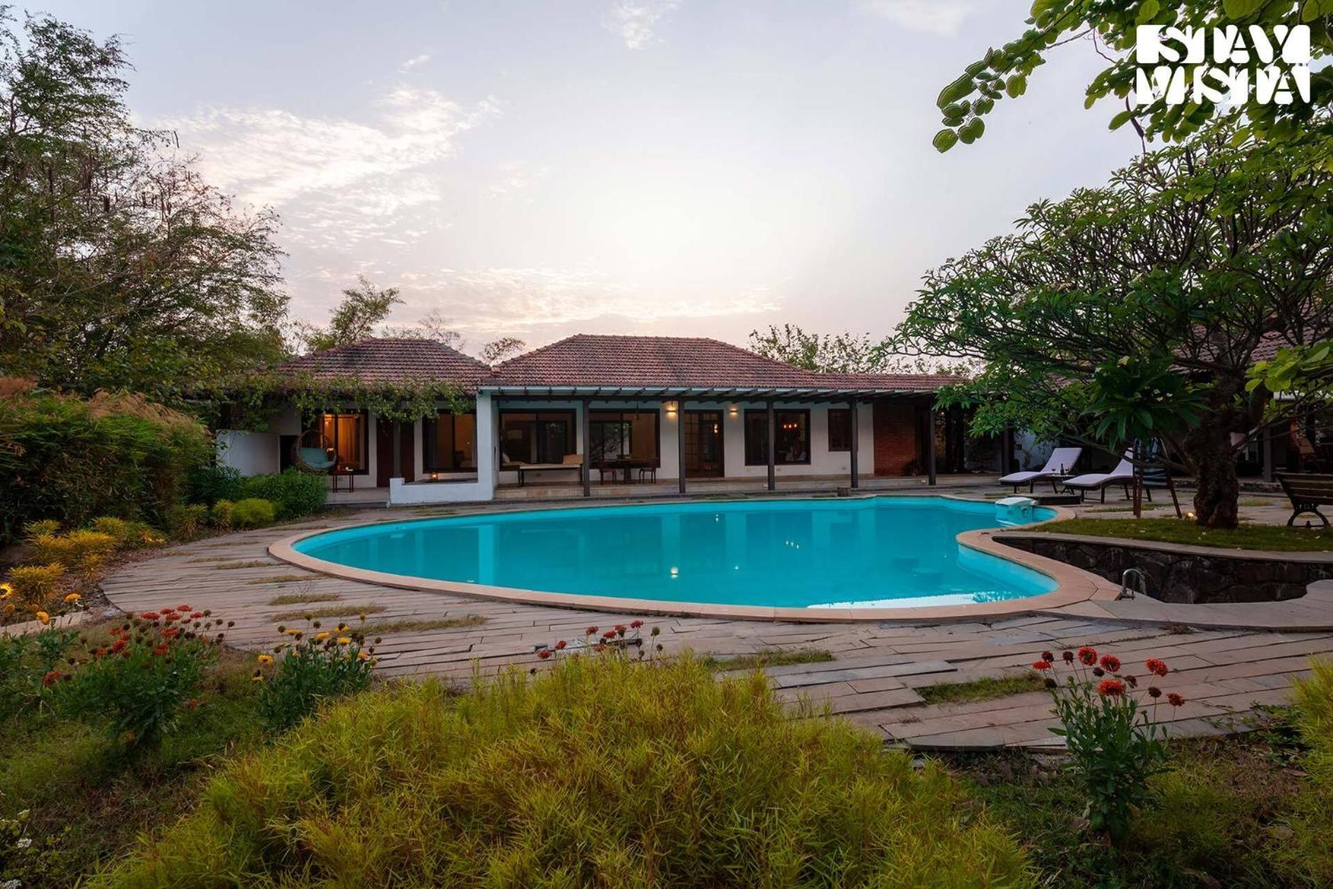 Wander Beyond By Stayvista - Featuring A Bali-Themed Abode And A Refreshing Swimming Pool Alībāg Exteriör bild